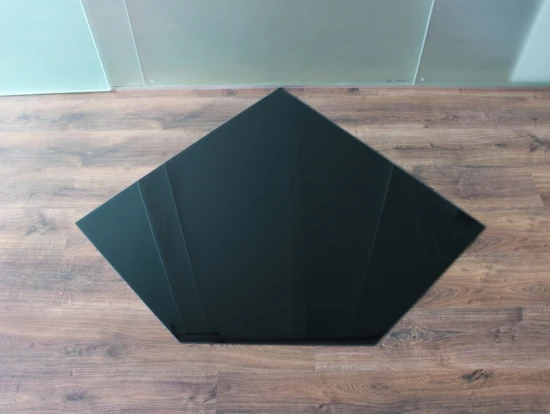 Fünfeck 130x130cm Glas schwarz - Funkenschutzplatte Kaminbodenplatte Glasplatte Ofenunterlage Kamin Fünfeck 130x130cm Glas Schwarz - Funkenschutzplatte Kaminbodenplatte Glasplatte Ofenunterlage Kamin -Kaminofen Geschaft 31319 0