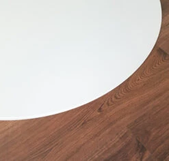 Segmentbogen 100x60cm Glas Weiß - Funkenschutzplatte Kaminbodenplatte Glasplatte -Kaminofen Geschaft Detail Kante Glas Weiss Rundung 14